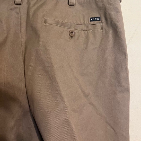 Men’s IZOD Pants - Picture 4 of 6
